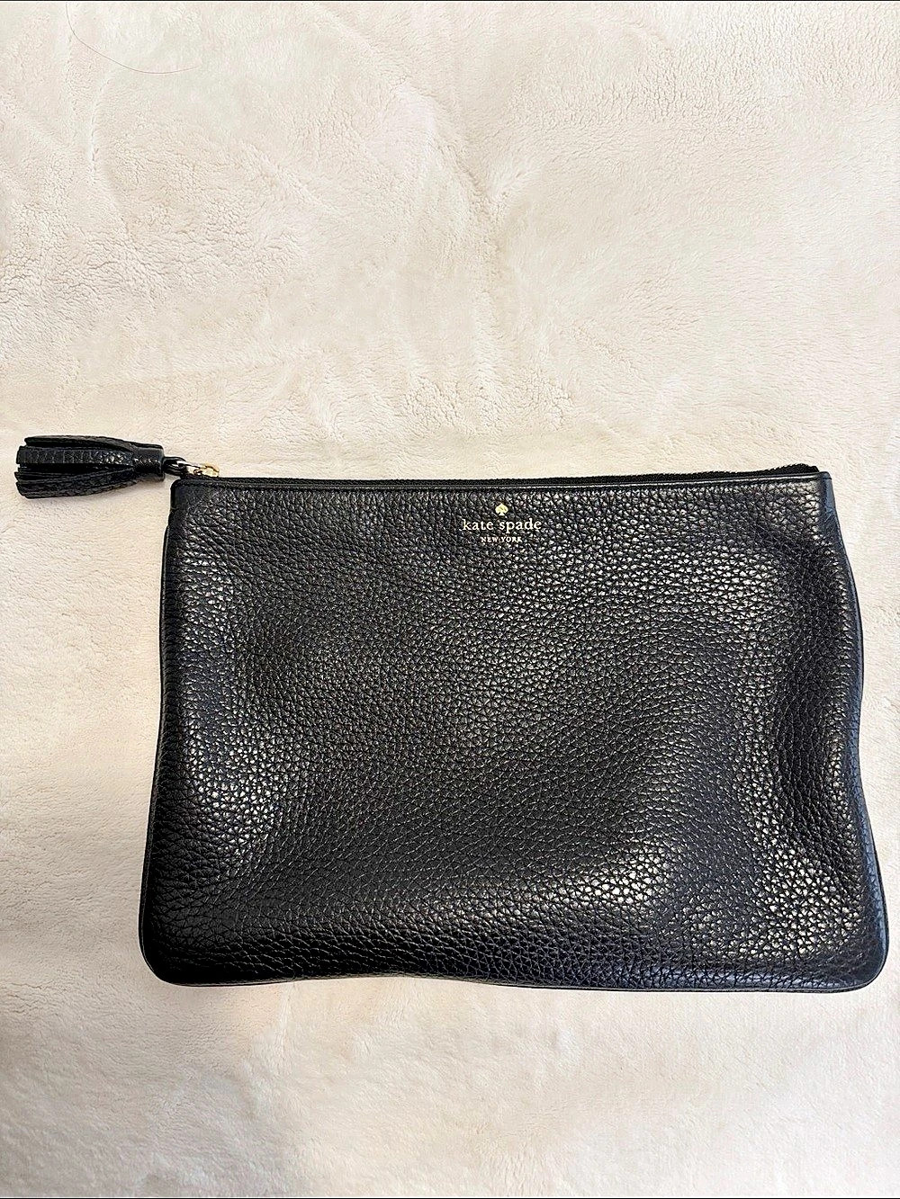 Kate Spade Black Pebbled Wristlet Clutch Like New